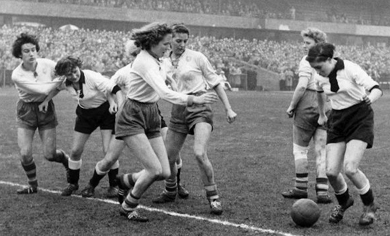 Laurence Prudhomme-Poncet : « Le football pratiqué par les femmes reste marginal et peu visible. » Pierre Payssé