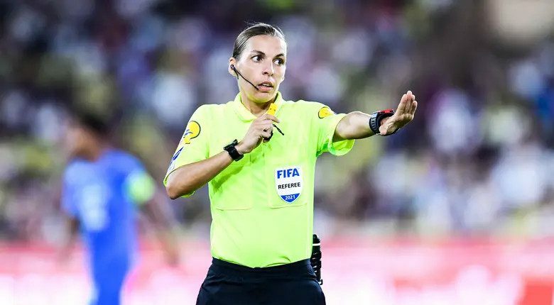 Stéphanie Frappart : « Le foot, et plus encore l’arbitrage, m’a permis de m’émanciper. »