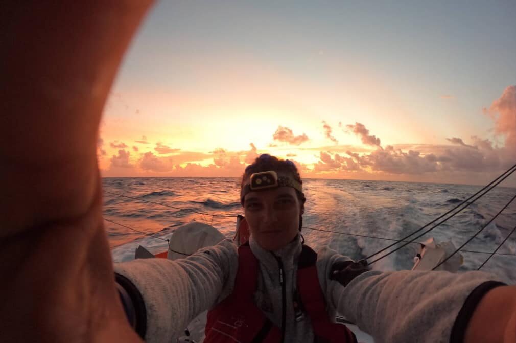 Marie Tabarly : « Naviguer avec un équipage féminin ne me branche pas plus que ça mais on est obligées d’en passer par là »