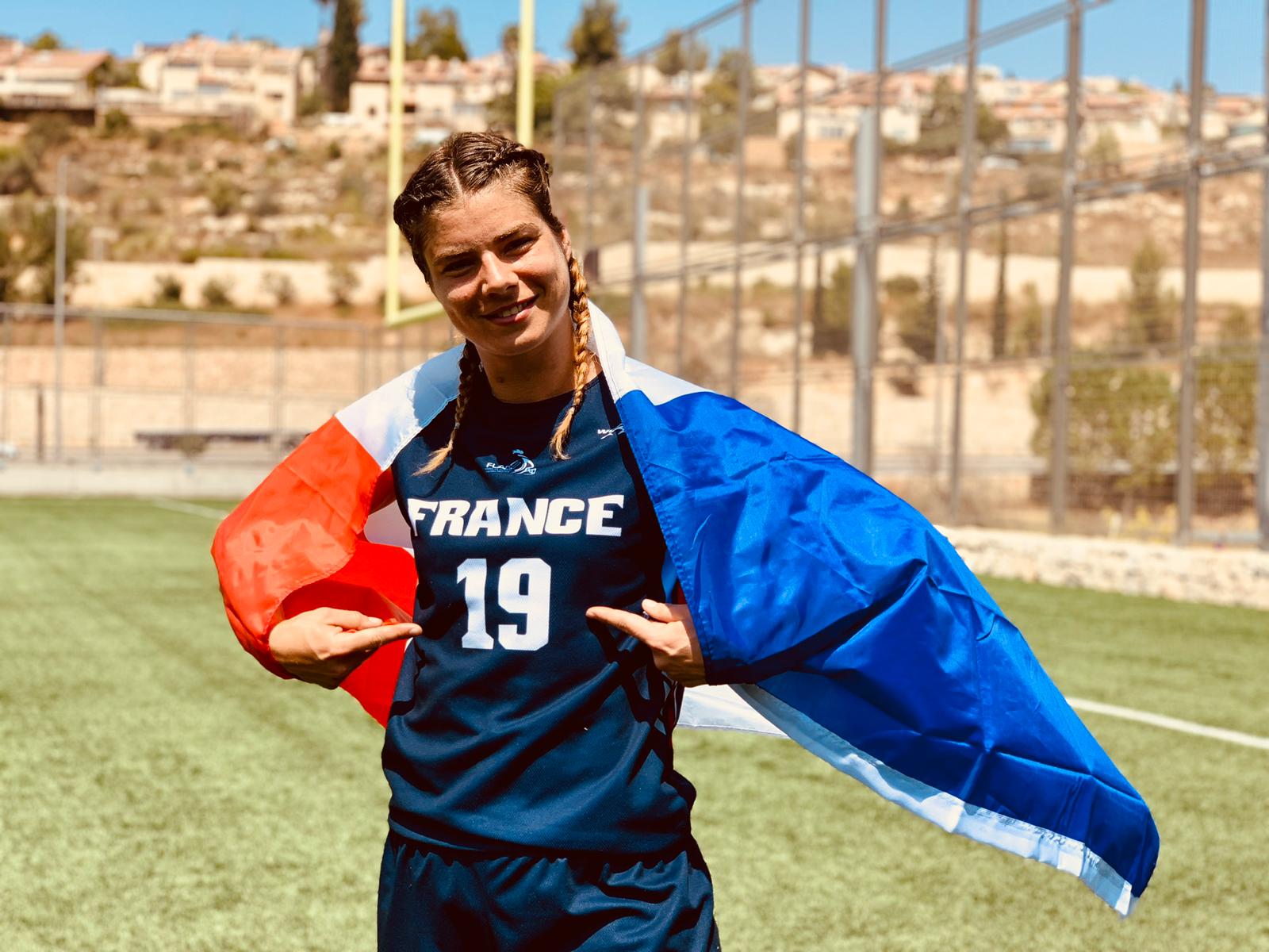 Elisa De Santis : « Quand je joue au flag football, je deviens un chat sur le terrain. »