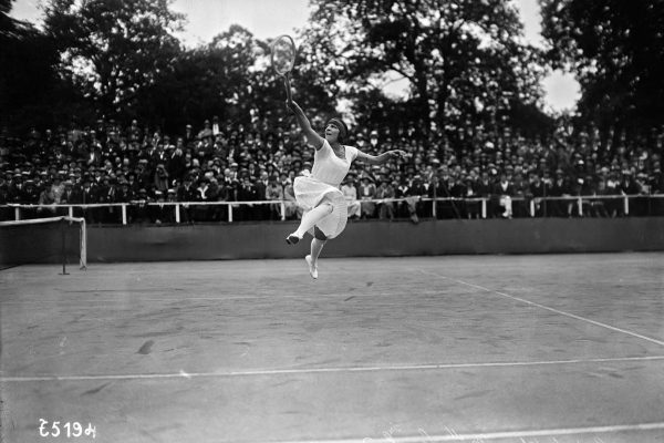 Suzanne_Lenglen_1922