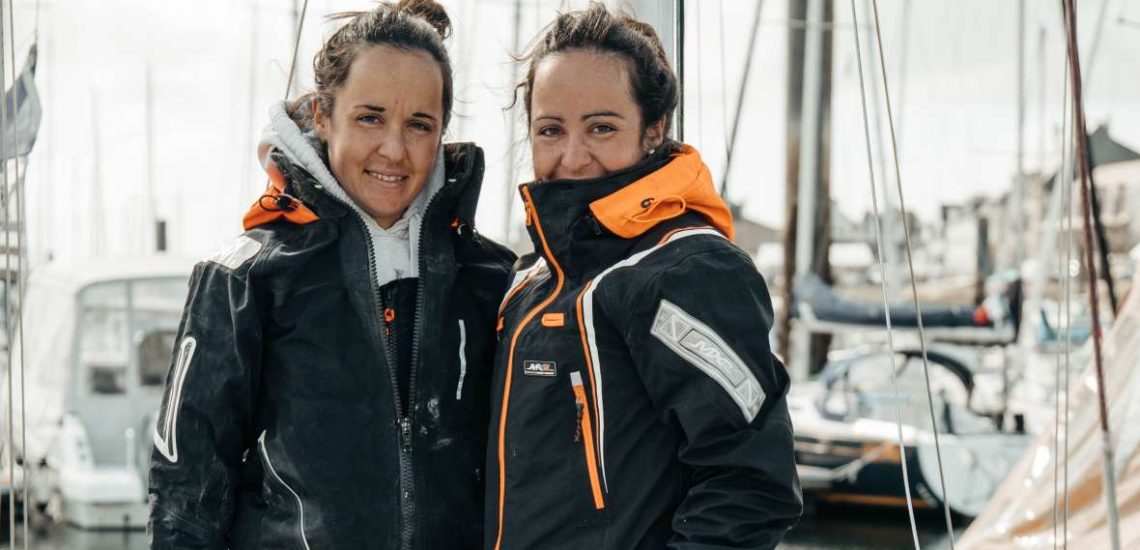 Jeanne et Julia Courtois